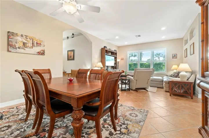 2313  Butterfly Palm  DR, Naples, FL 34119