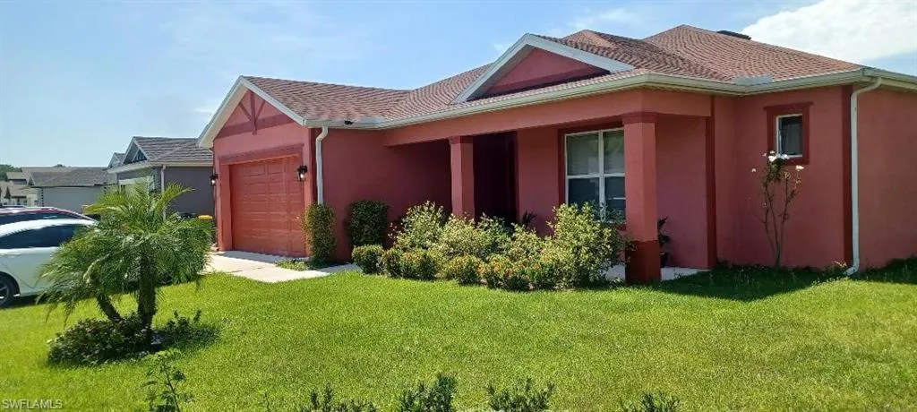 1473  Bush W ST, Immokalee, FL 34142