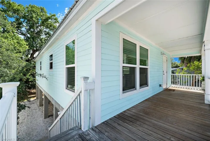 2375 Bahia Vista St, Sarasota, Florida 34239