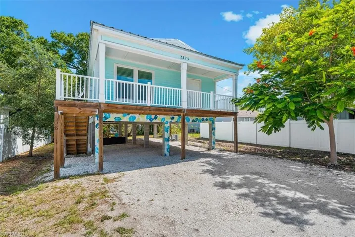 2375 Bahia Vista St, Sarasota, Florida 34239