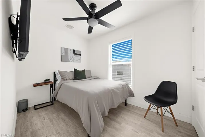 2375 Bahia Vista St, Sarasota, Florida 34239