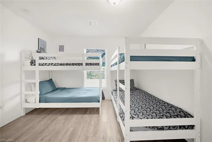 2375 Bahia Vista St, Sarasota, Florida 34239