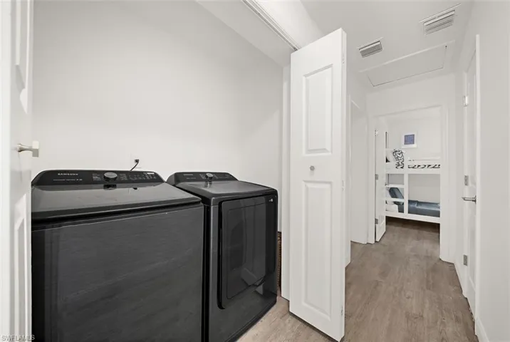 2375 Bahia Vista St, Sarasota, Florida 34239