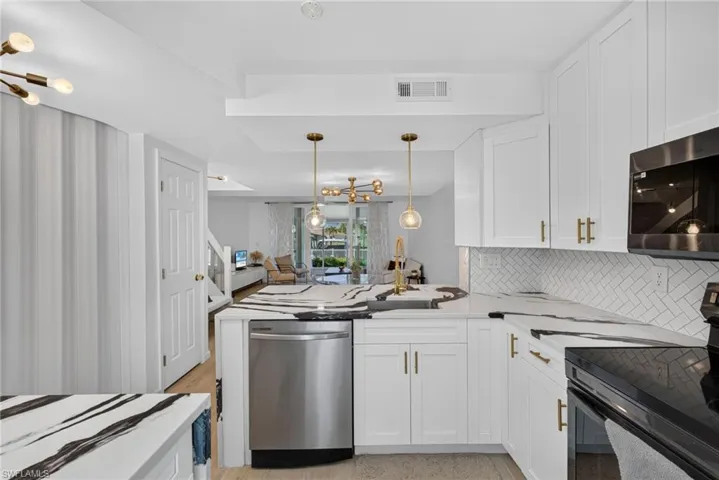 18056 San Carlos Blvd 168, Fort Myers Beach, Florida 33931