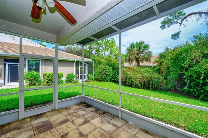 7670 Meadow Lakes Dr # 1501, Naples Fl 34104