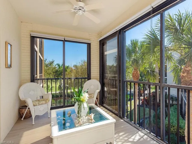 Glassed in lanai with floor to ceiling sliders