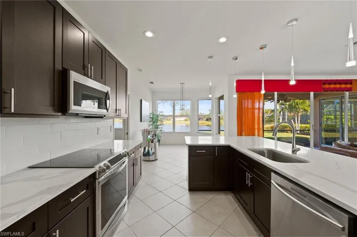 16143  Cutters  CT, Fort Myers, FL 33908