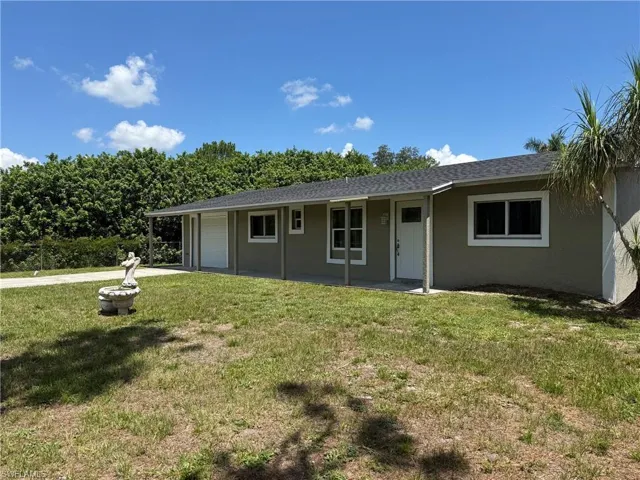 2199 Wyandotte Ave, Alva, Florida 33920