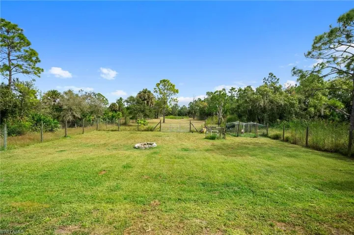 View of yard with a view of countryside