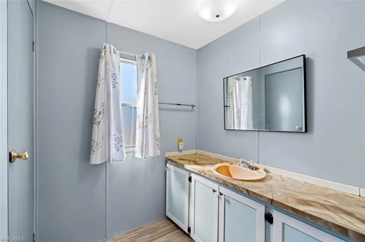 8405 Nault Rd, North Fort Myers, Florida 33917