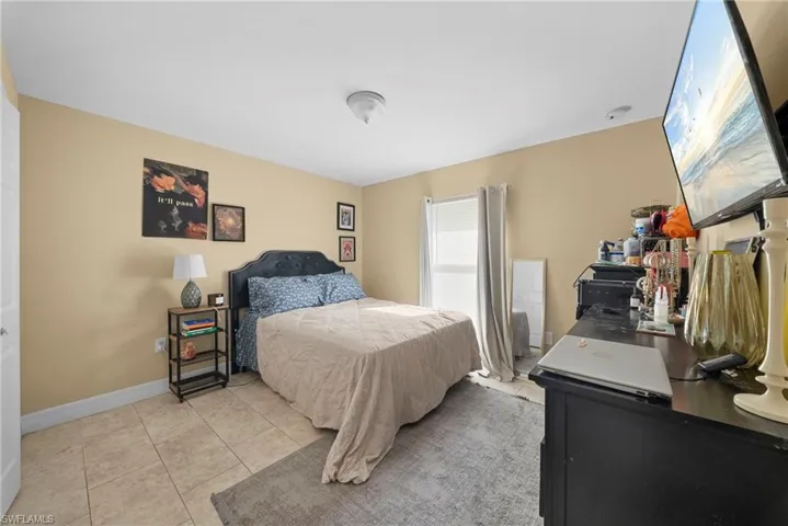 830 Albany Ave, Lehigh Acres, Florida 33971