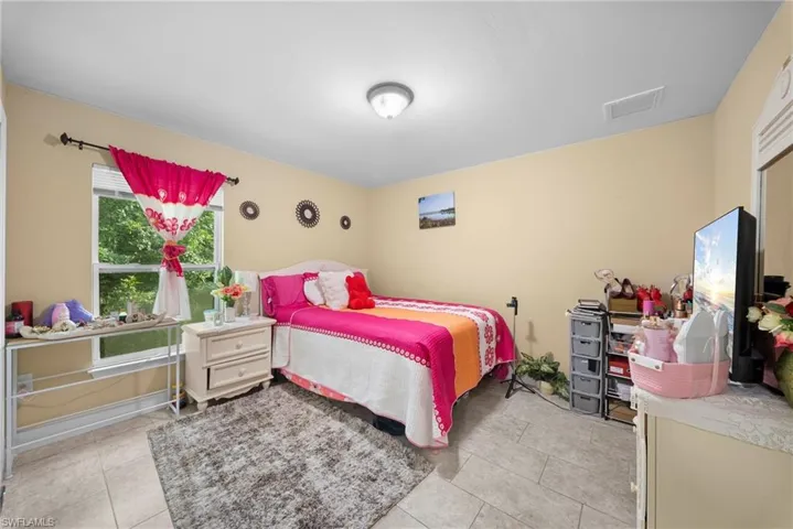 830 Albany Ave, Lehigh Acres, Florida 33971