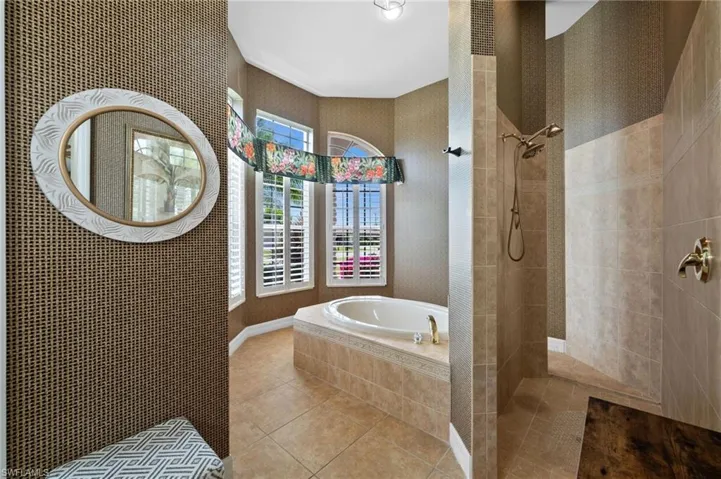 Passthrough shower and Garden Tub