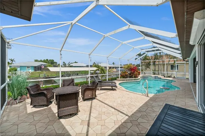 Lots of poolside seating