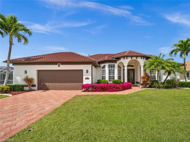 Welcome to 249 SW 37th Ln