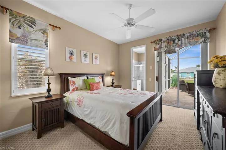 Junior Suite with sliding door to pool