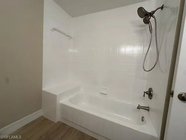 93  Silver Oaks  CIR, Naples, FL 34119