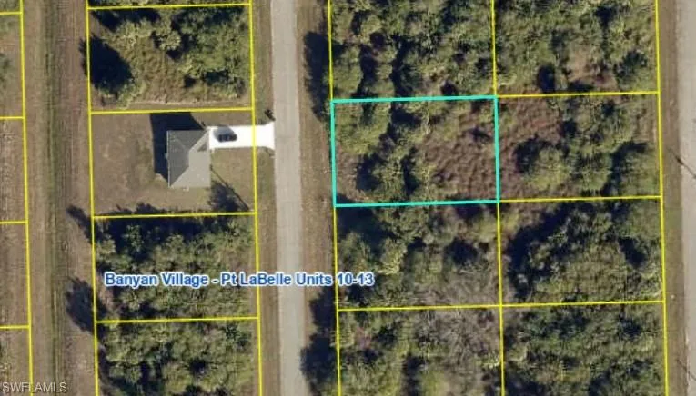 Aerial view of property's location with property boundaries highlighted