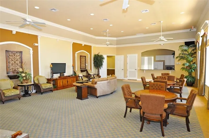 3573 Malagrotta Cir, Cape Coral, Florida 33909