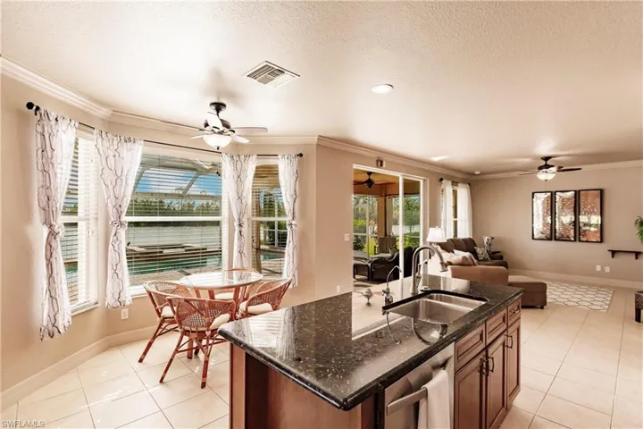 3573 Malagrotta Cir, Cape Coral, Florida 33909