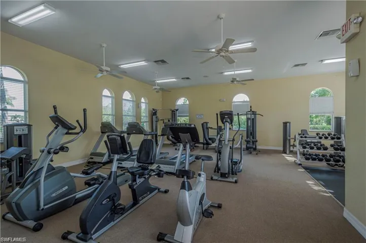 3573 Malagrotta Cir, Cape Coral, Florida 33909
