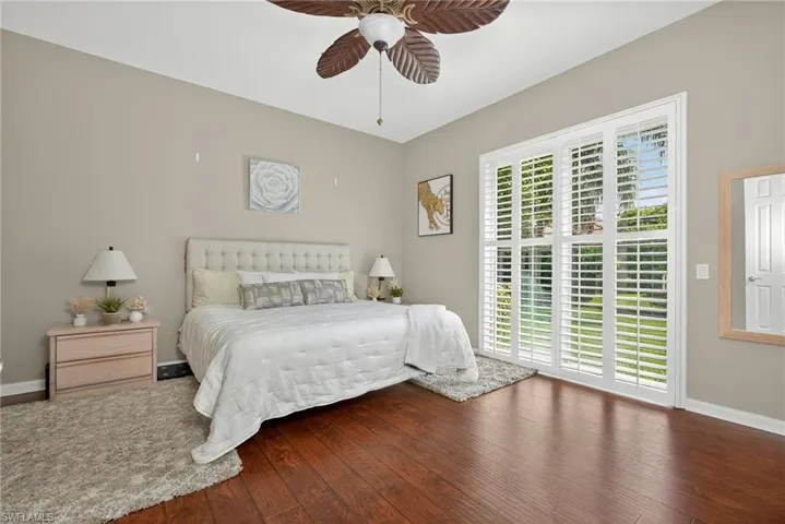 2271 Heydon Cir W, Naples, Florida 34120