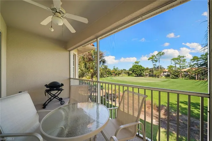 3965 Bishopwood Ct E 206, Naples, Florida 34114