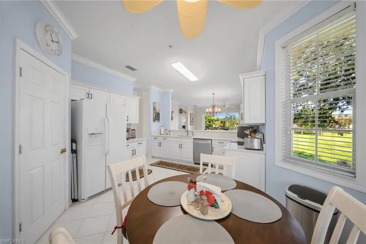 3965 Bishopwood Ct E 206, Naples, Florida 34114