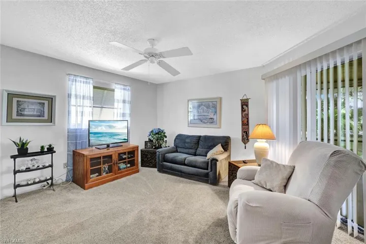 521  Piper  BLVD, Naples, FL 34110