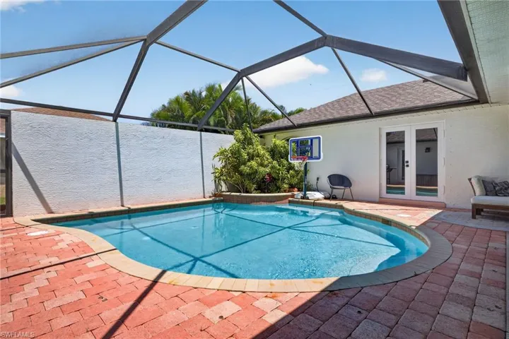 2309 Sw 27th St, Cape Coral, Florida 33914