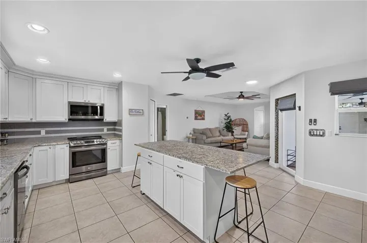 2309 Sw 27th St, Cape Coral, Florida 33914