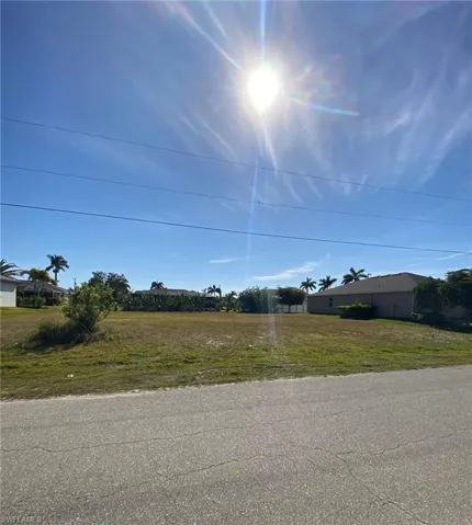 2907 SW 25th  PL, Cape Coral, FL 33914