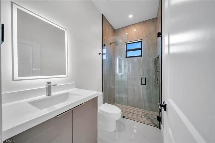 2829 Nw 3rd St, Cape Coral, Florida 33993