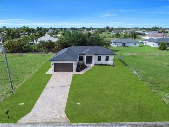 2829 Nw 3rd St, Cape Coral, Florida 33993