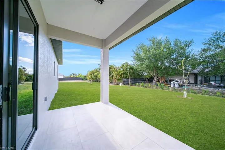 2829 Nw 3rd St, Cape Coral, Florida 33993