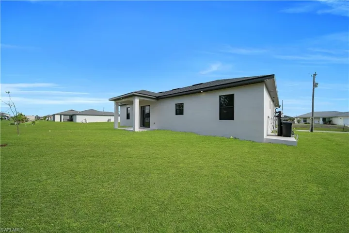 2829 Nw 3rd St, Cape Coral, Florida 33993