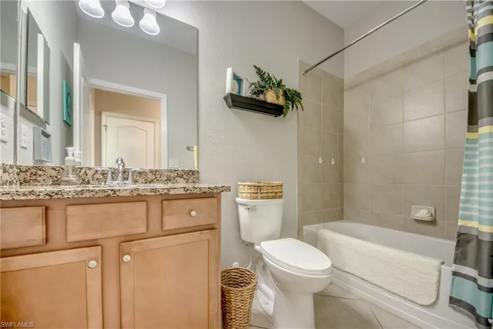 3609 Valle Santa Cir, Cape Coral, Florida 33909