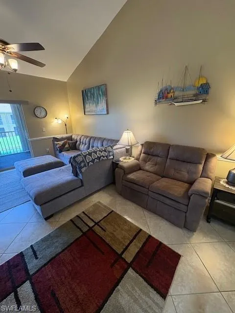 1064 Winding Pines CIR, Cape Coral, FL 33909,225062596