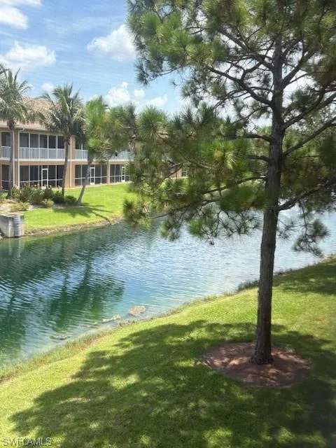 1064 Winding Pines CIR, Cape Coral, FL 33909,225062596