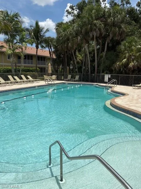 1064 Winding Pines CIR, Cape Coral, FL 33909,225062596