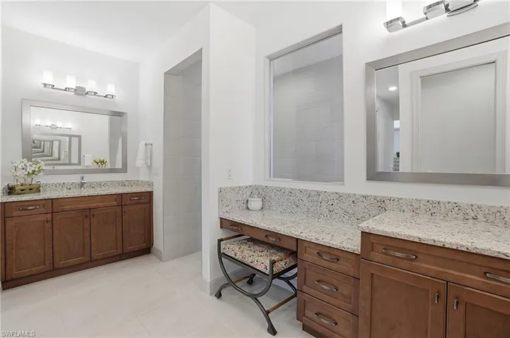 4009 Sw 25th Pl, Cape Coral, Florida 33914