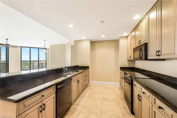 5781 Cape Harbour Dr # 904, Cape Coral Fl 33914