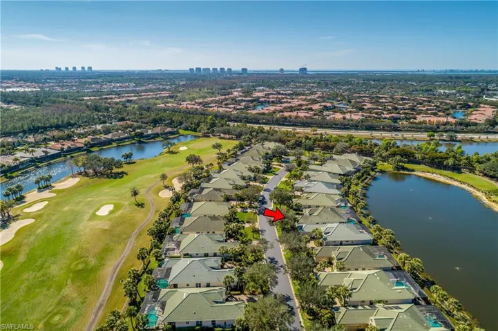 Hawthorne to the west with Gulf of America beyond. No noise from I -75 or other heavily traveled roads. Golf fairway to left is #4 on Shadow Wood's north course.