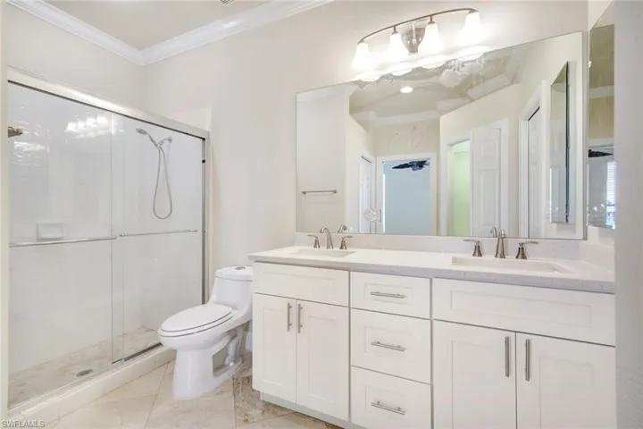 8777 E Bay Cir, Fort Myers, Florida 33908