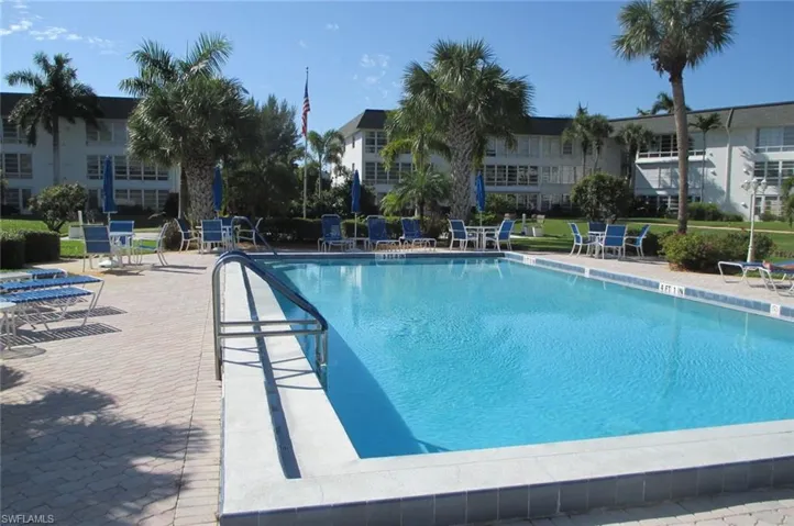 315  Saint Andrews  BLVD, Naples, FL 34113