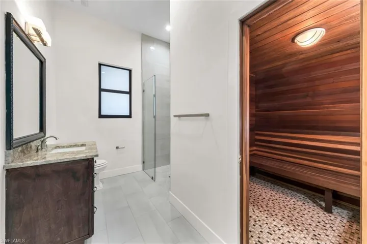 Pool bathroom with sauna