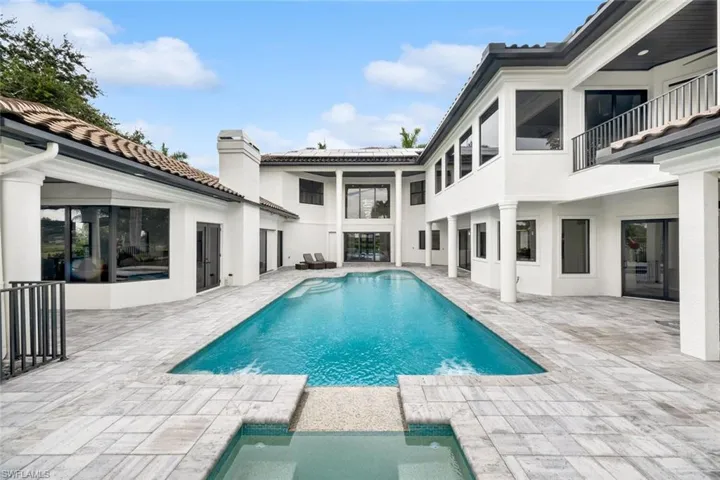 9.5ft deep saltwater, gas-heated pool and spa