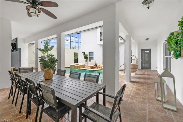 2250 Sw 20th Ave, Cape Coral, Florida 33991