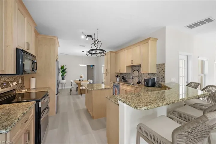 2250 Sw 20th Ave, Cape Coral, Florida 33991