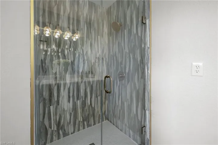 2250 Sw 20th Ave, Cape Coral, Florida 33991
